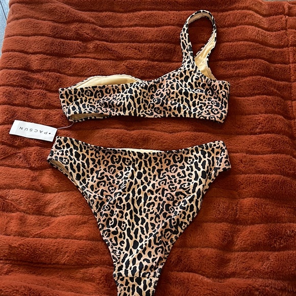 LA Hearts x PacSun Leopard Eerie O-Ring Bikini Top & High Waisted Bikini Bottom - Picture 7 of 12